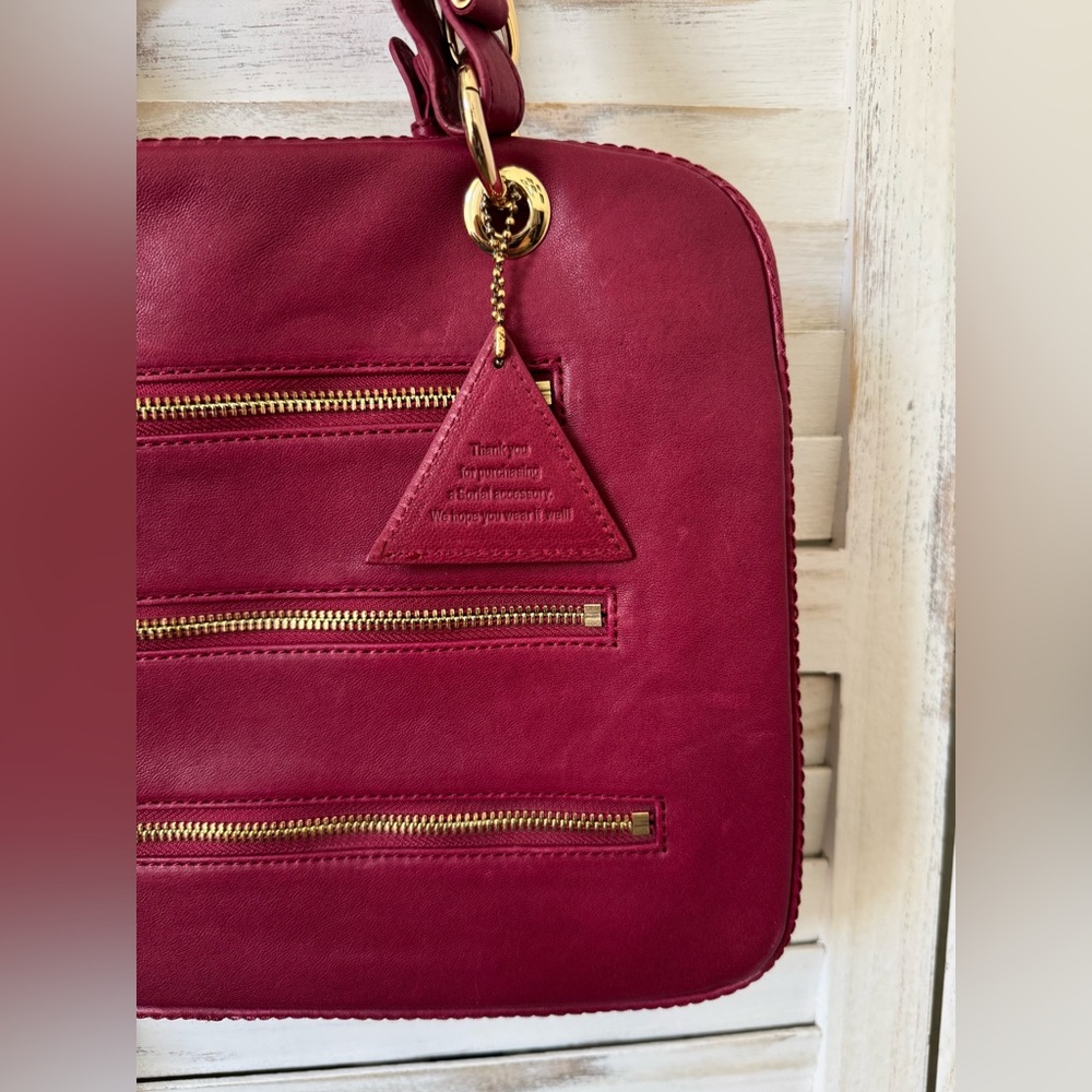 Sorial New York Red / Burgundy Leather Tote Zipper Accents Pocketbook Travel - Picture 5 of 16